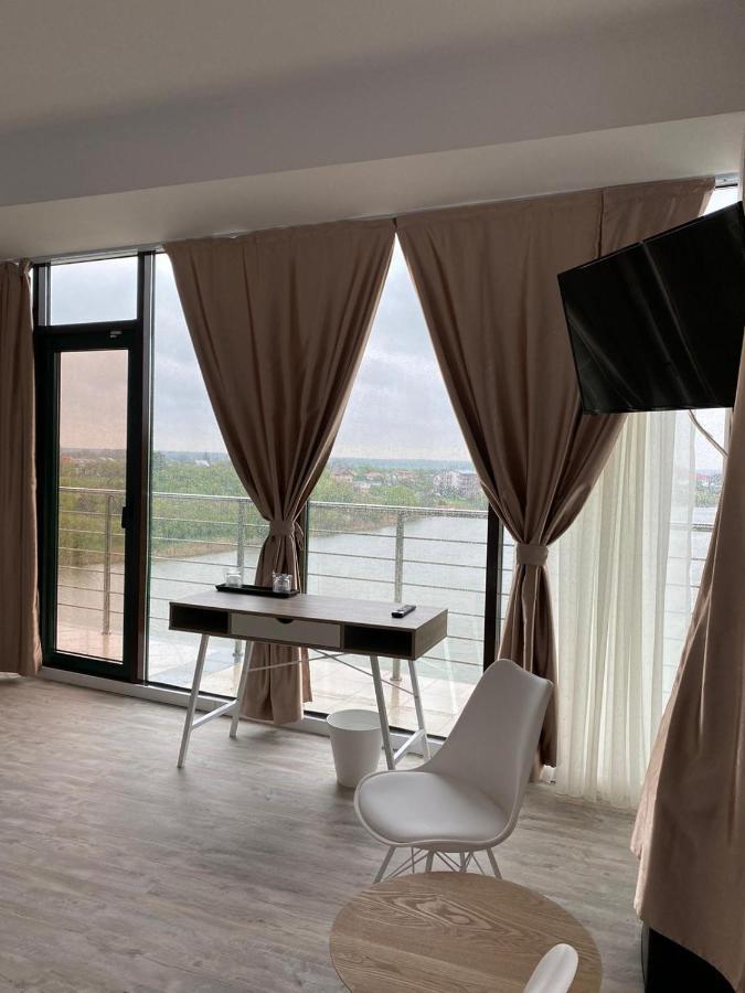 Hotel Zimbru Snagov Tincabesti ภายนอก รูปภาพ