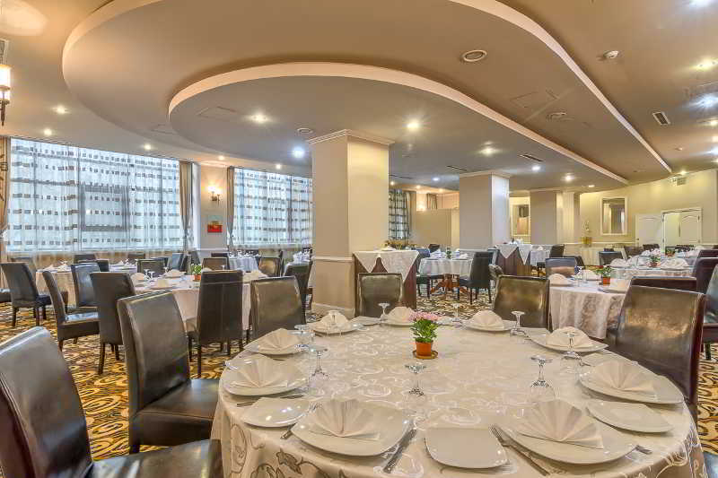 Hotel Zimbru Snagov Tincabesti ภายนอก รูปภาพ